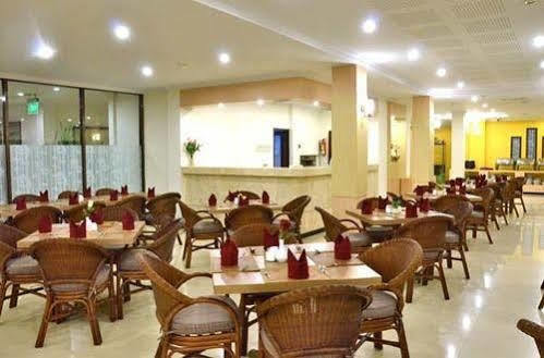 Bahari Inn Tegal Exteriér fotografie